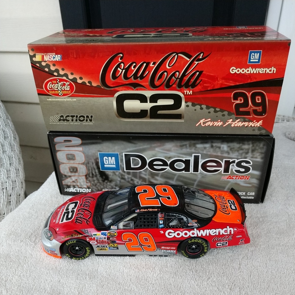 Kevin Harvick #29 GM Goodwrench/Coca-Cola 2004 Monte Carlo 1:24 Scale Action C2